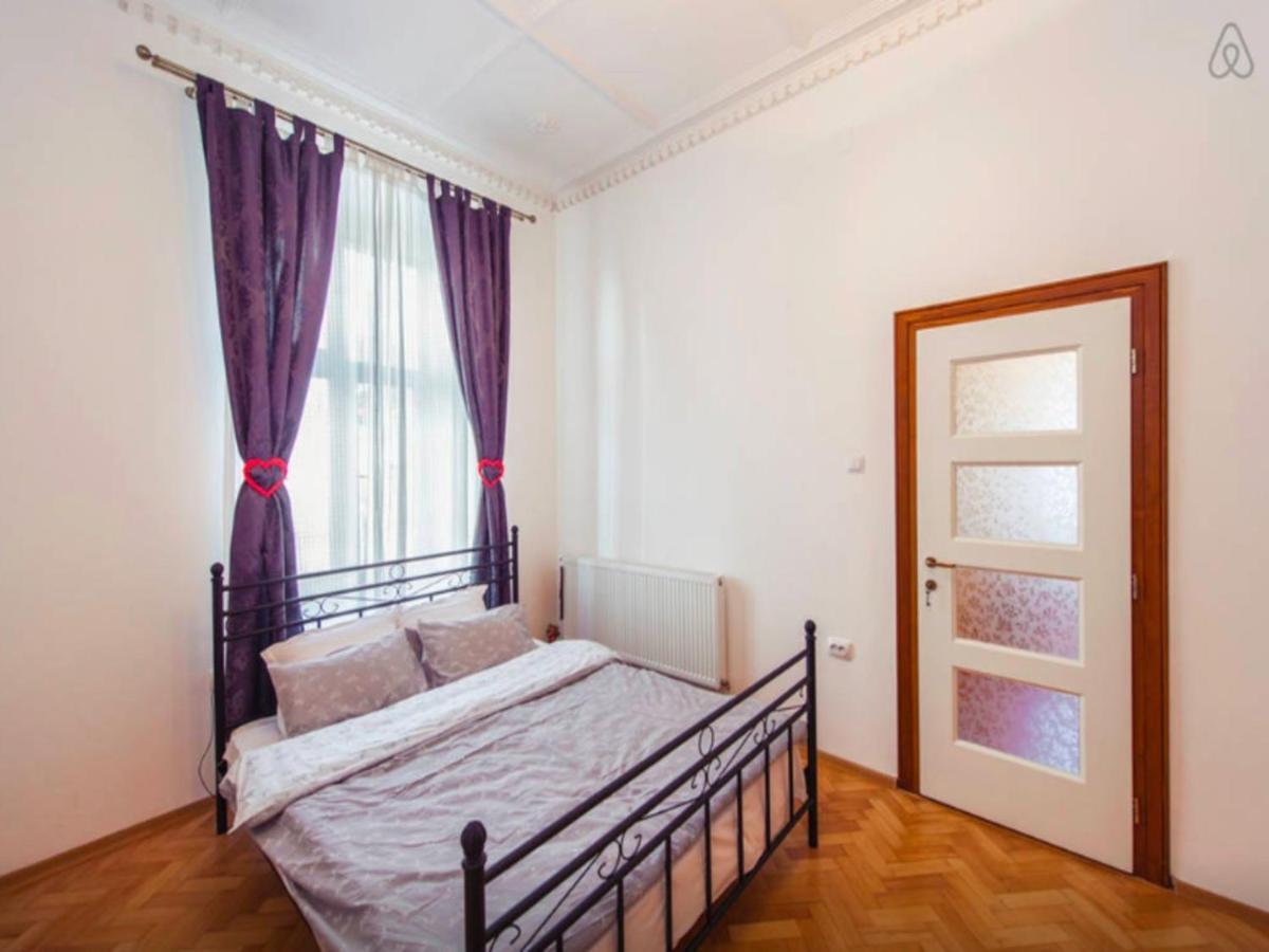 Love Nest Braşov Kamer foto